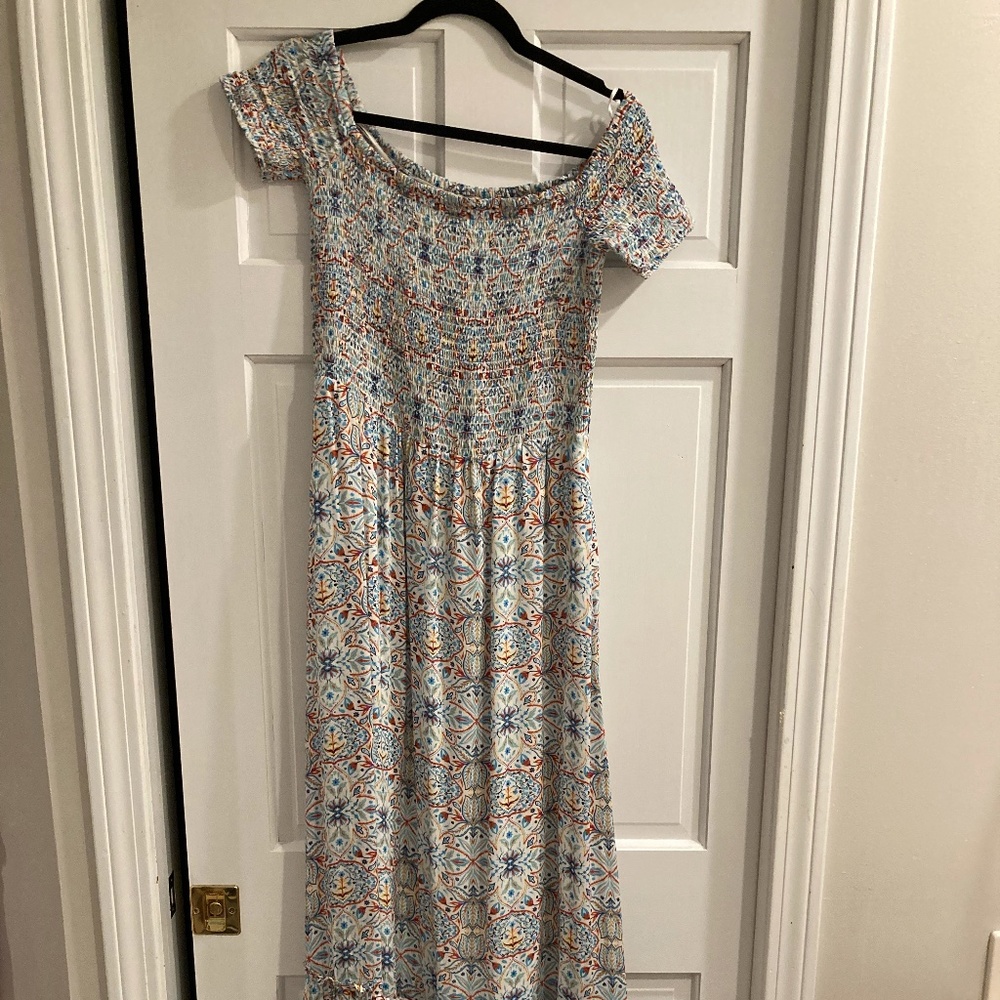 Flattering Cooper & Ella maxi dress